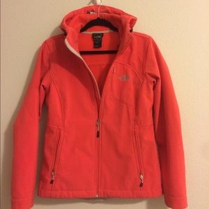 North Face Soft Shell Apex Bionic Jacket Hoodie